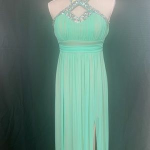 Way in seafoam halter gown. Size 3 new with tags